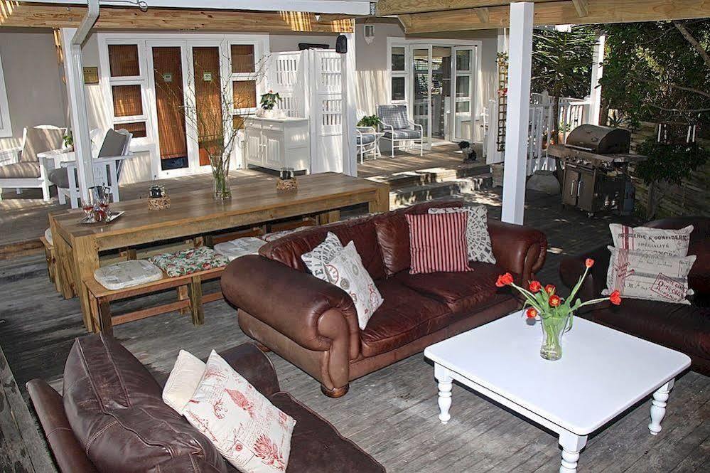 Sea Breeze Beach House Plettenberg Bay Exterior photo